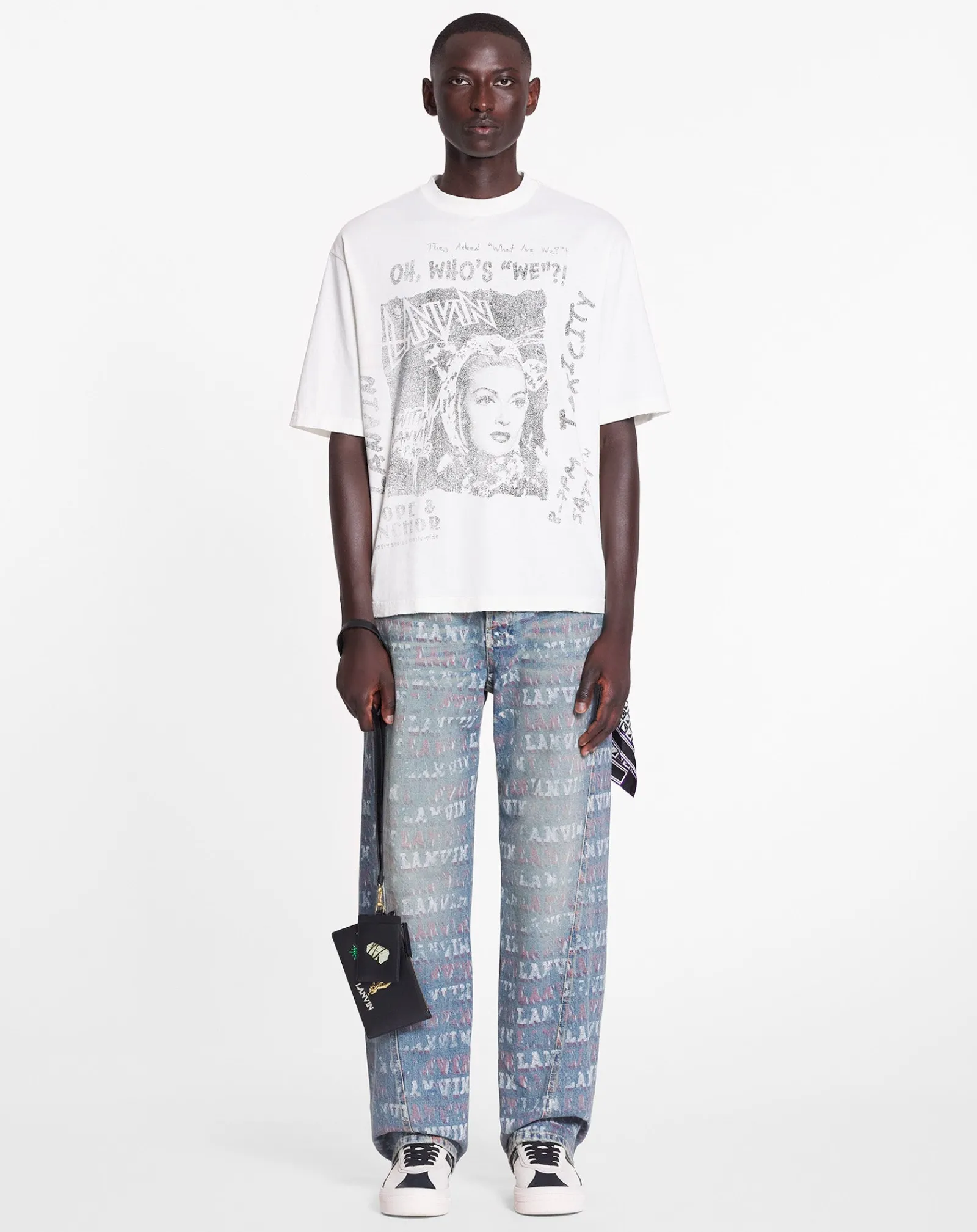 Online x future straight fit printed pants for men Pants & Shorts