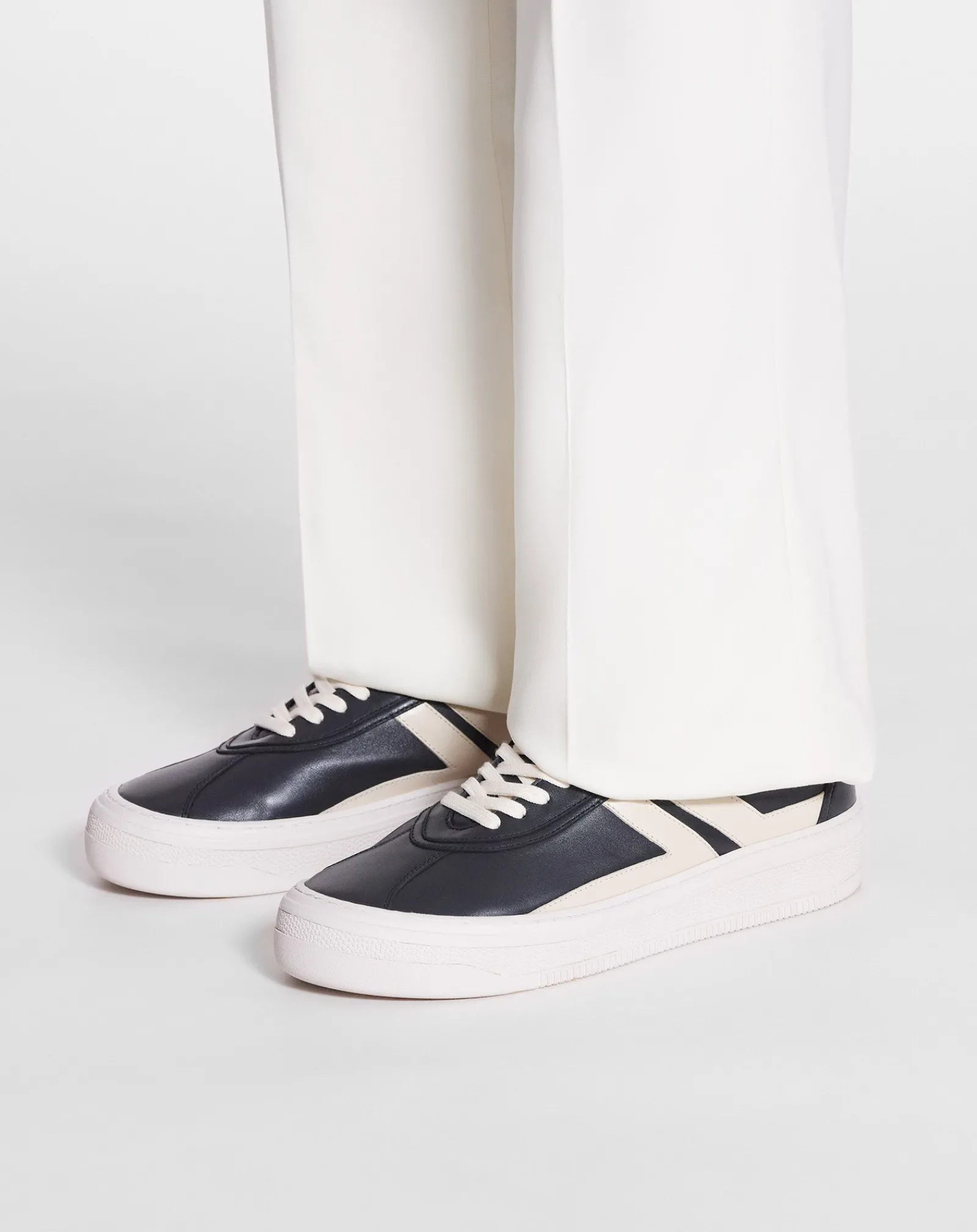 Hot Leather cash sneakers x future for men Sneakers