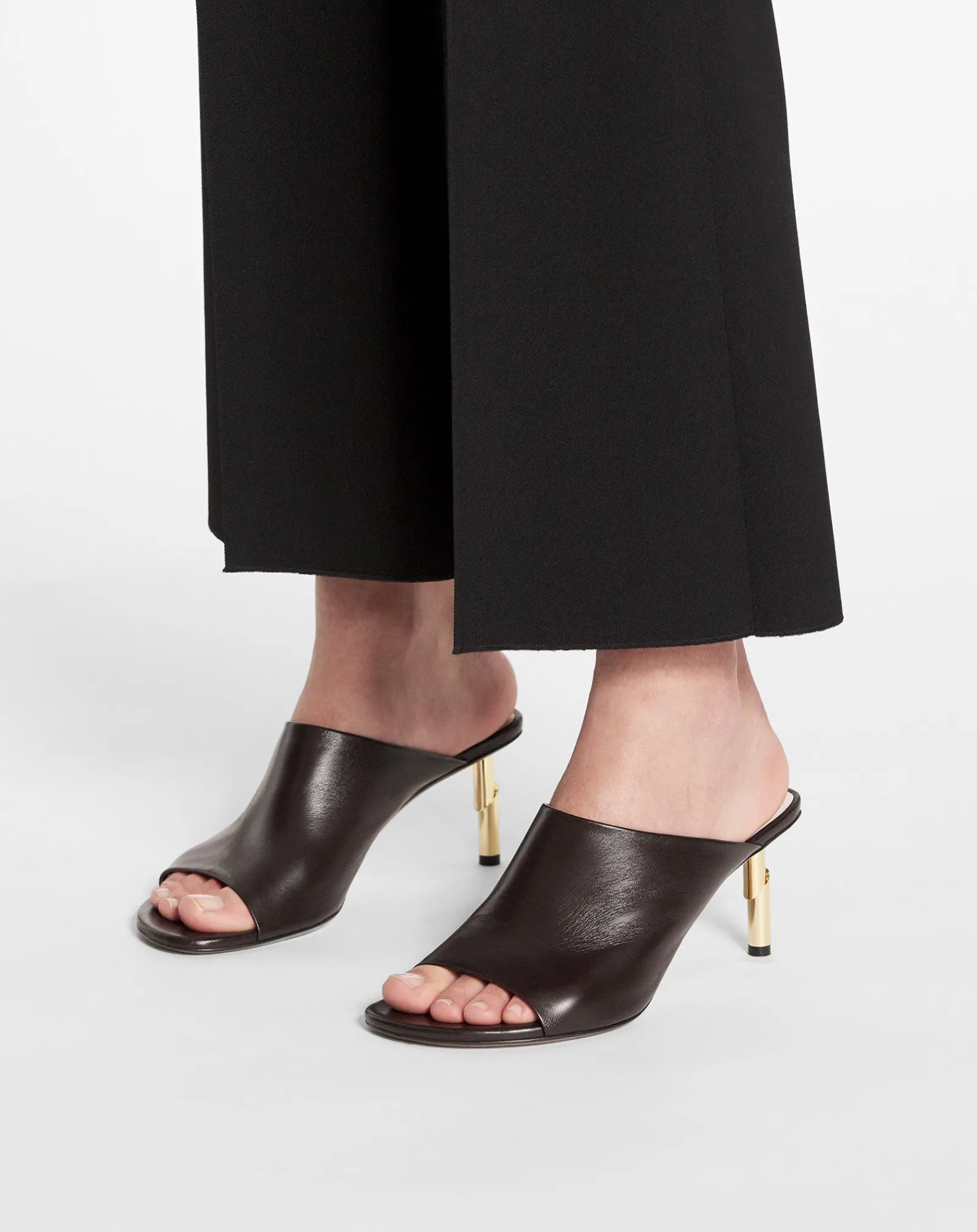 Outlet Leather sequence by mules Women Sandals & Mules