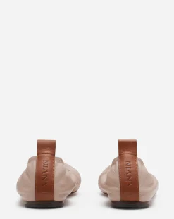The leather ballerina flat Women Ballerinas
